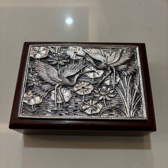 Vasudha Box (Medium)